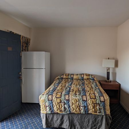 Economy Inn Kingsville Eksteriør billede