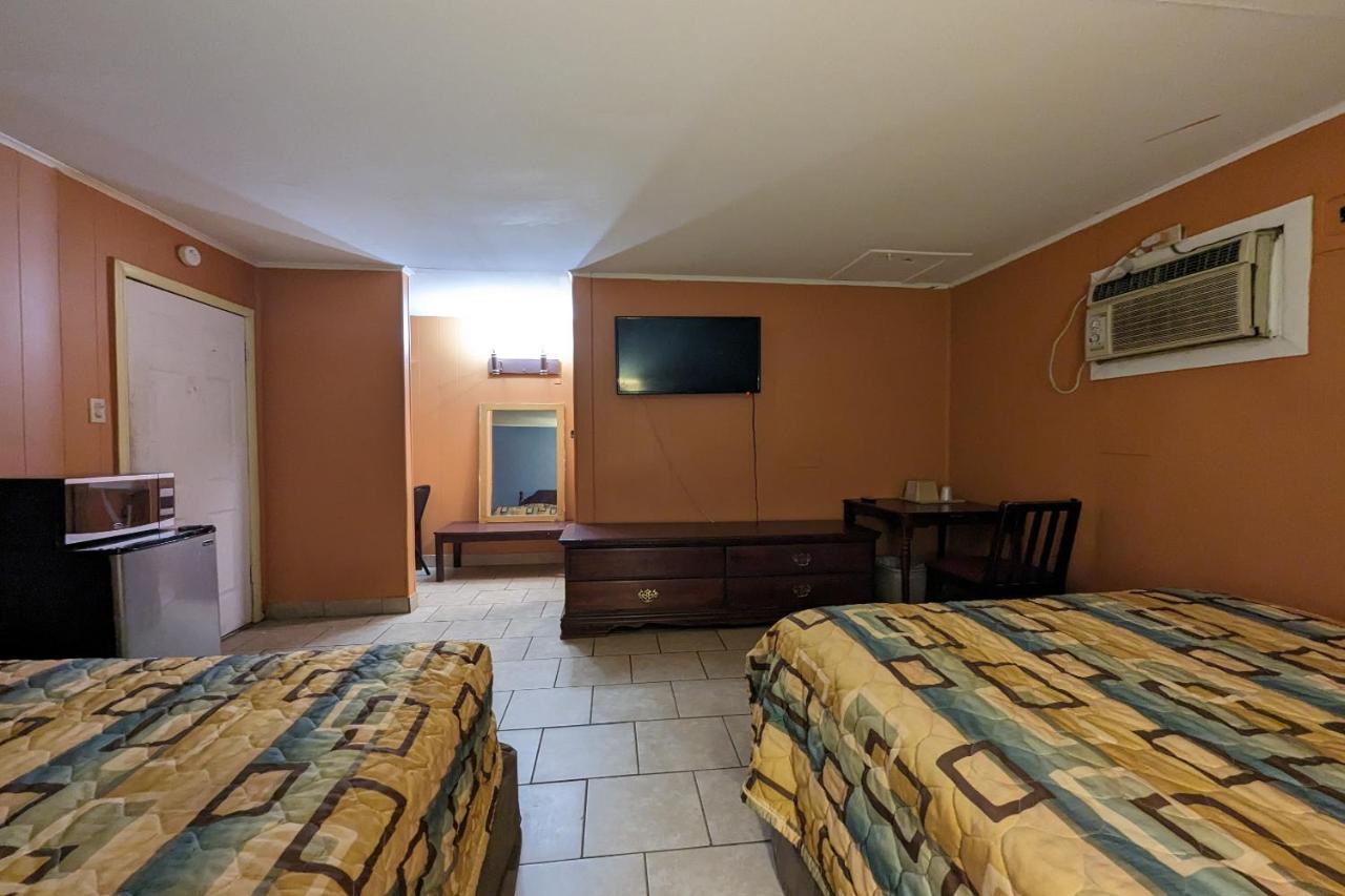 Economy Inn Kingsville Eksteriør billede