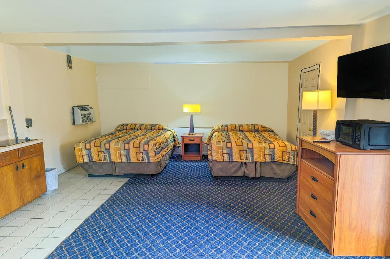 Economy Inn Kingsville Eksteriør billede