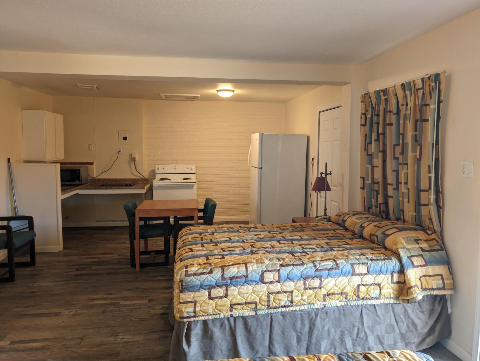 Economy Inn Kingsville Eksteriør billede