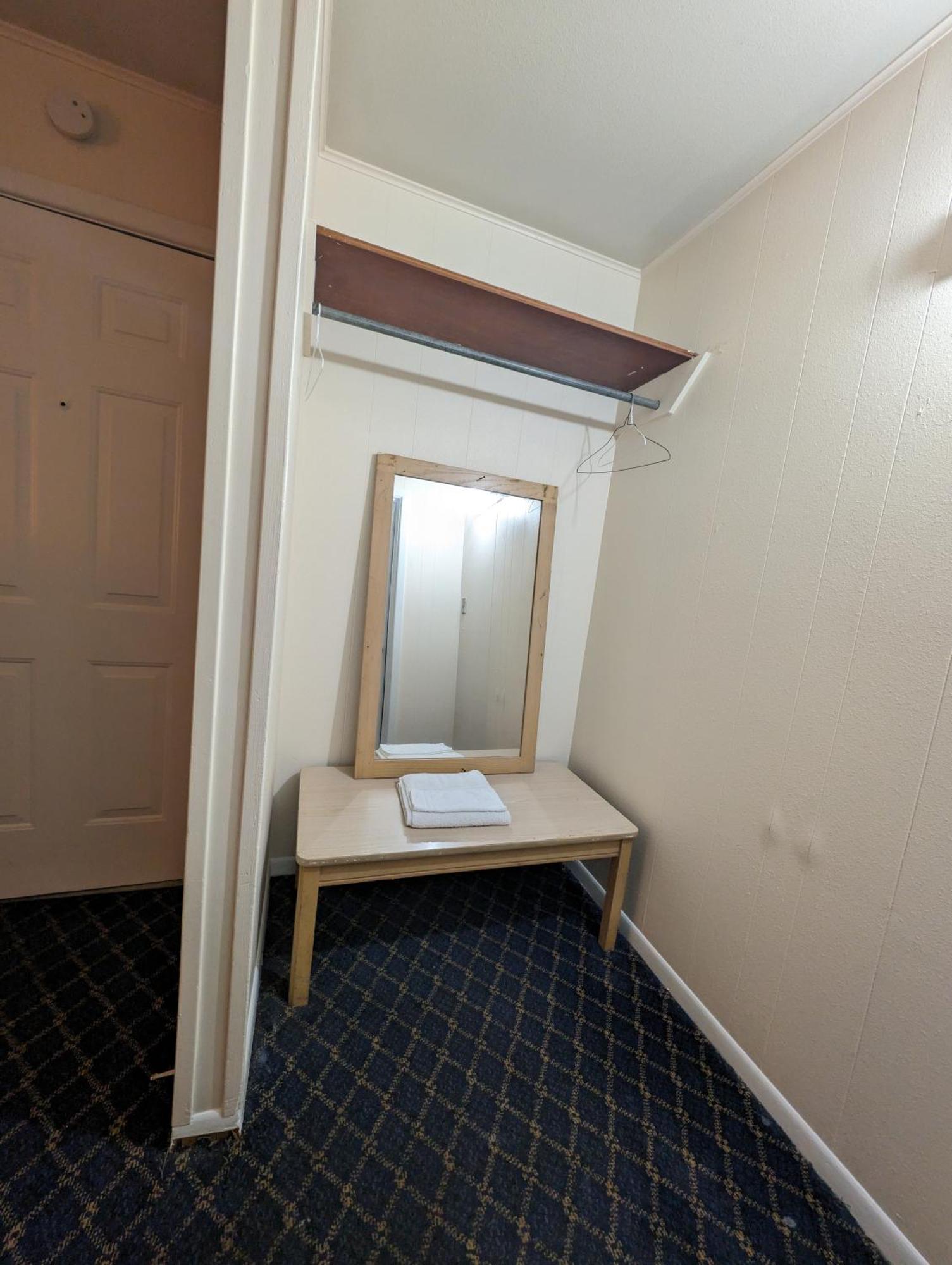Economy Inn Kingsville Eksteriør billede